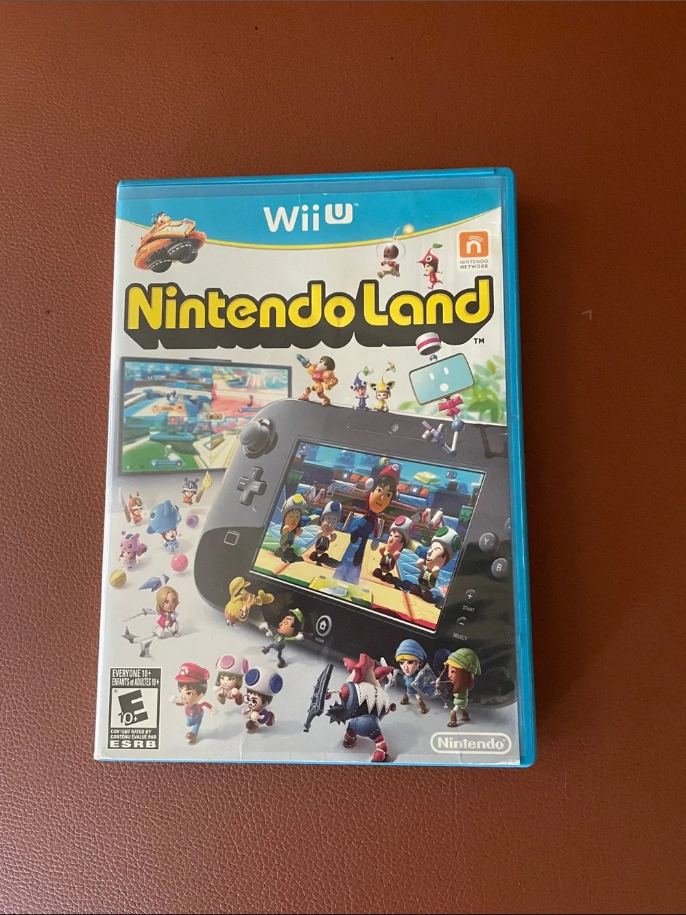 Nintendo Land Wii U - Blue Case with Colorful Cover Art
